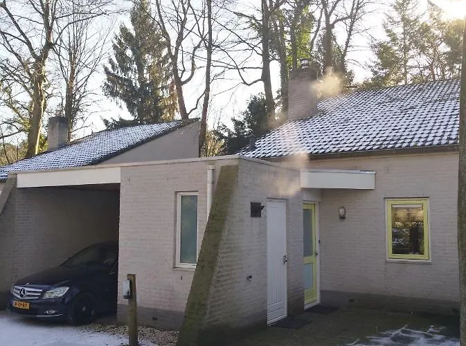 Hotel Bospark Nuwenspete 3*